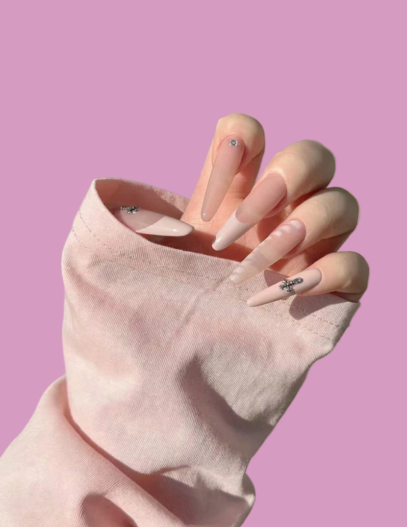 Pink Rosé Whisper – Handmade Almond Nails